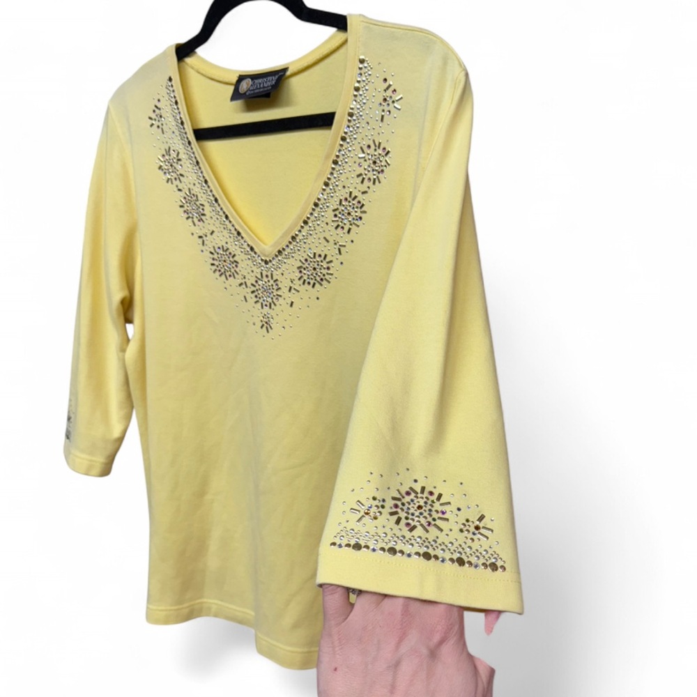 Christine Alexander Embellished V-Neck Top - Yellow - Picture 4 of 7